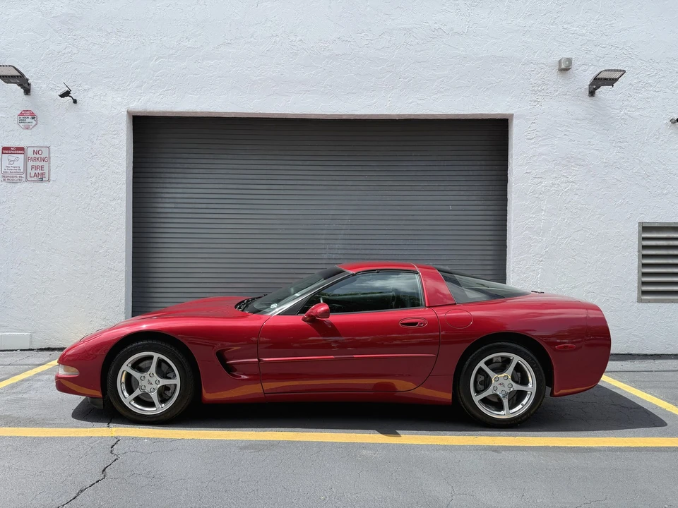 2000 Chevrolet Corvette C5 - Image 3 of 26