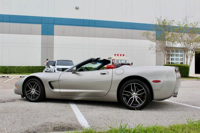 2000 Chevrolet Corvette C5 - Image 10 of 12