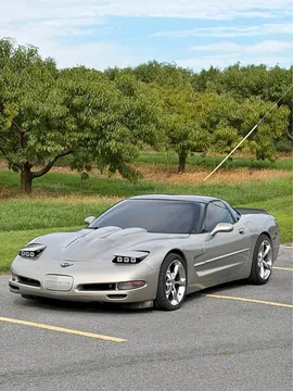 2000 Chevrolet Corvette Base+