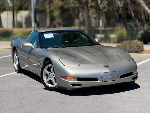 2000 Chevrolet Corvette Base