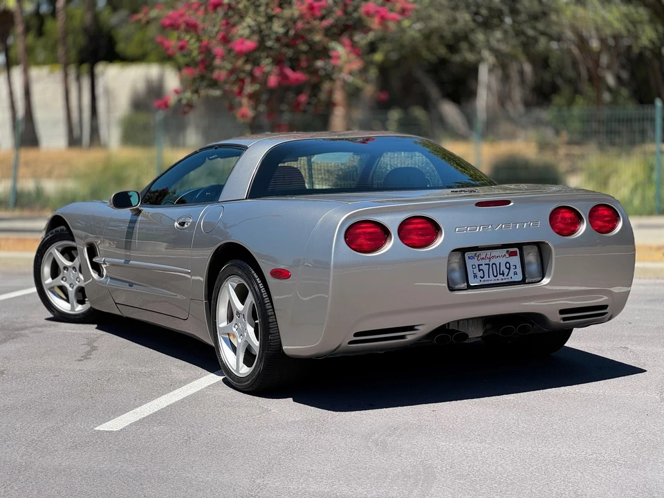 2000 Chevrolet Corvette C5 - Image 11 of 31