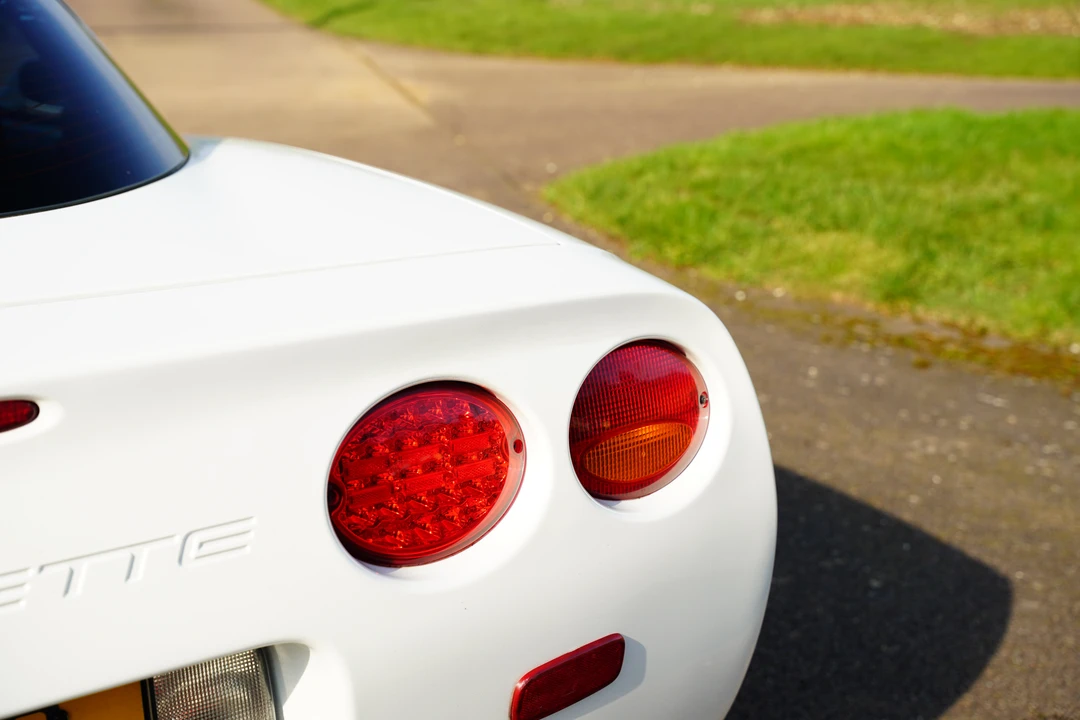 2000 Chevrolet Corvette C5 - Image 19 of 31