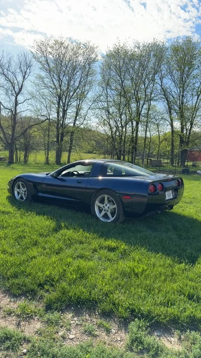 2000 Chevrolet Corvette C5 - Image 3 of 10