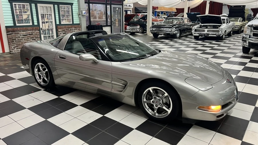 2000 Chevrolet Corvette C5 - Image 8 of 21