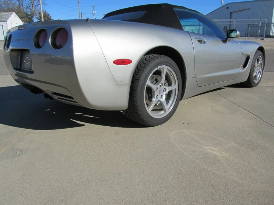 2000 Chevrolet Corvette C5 - Image 3 of 7