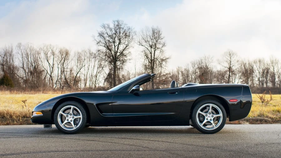2000 Chevrolet Corvette C5 - Image 2 of 30