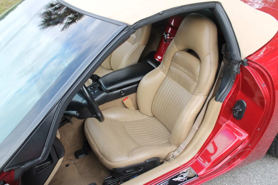 2000 Chevrolet Corvette C5 - Image 5 of 12