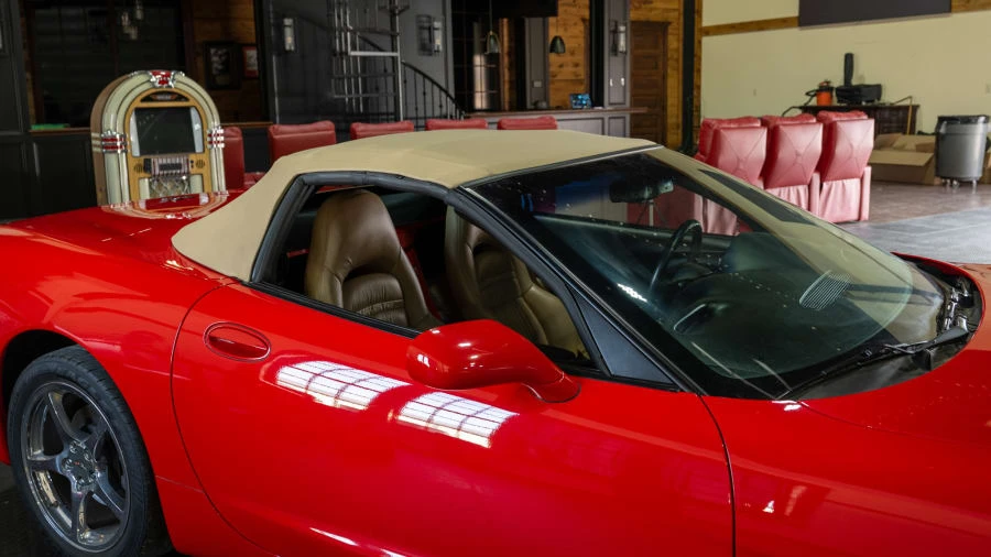 2000 Chevrolet Corvette C5 - Image 10 of 16