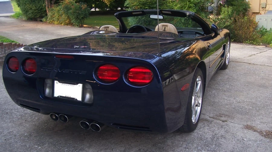 2000 Chevrolet Corvette C5 - Image 2 of 18