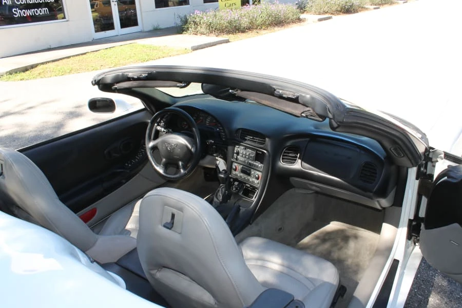 2000 Chevrolet Corvette C5 - Image 4 of 12