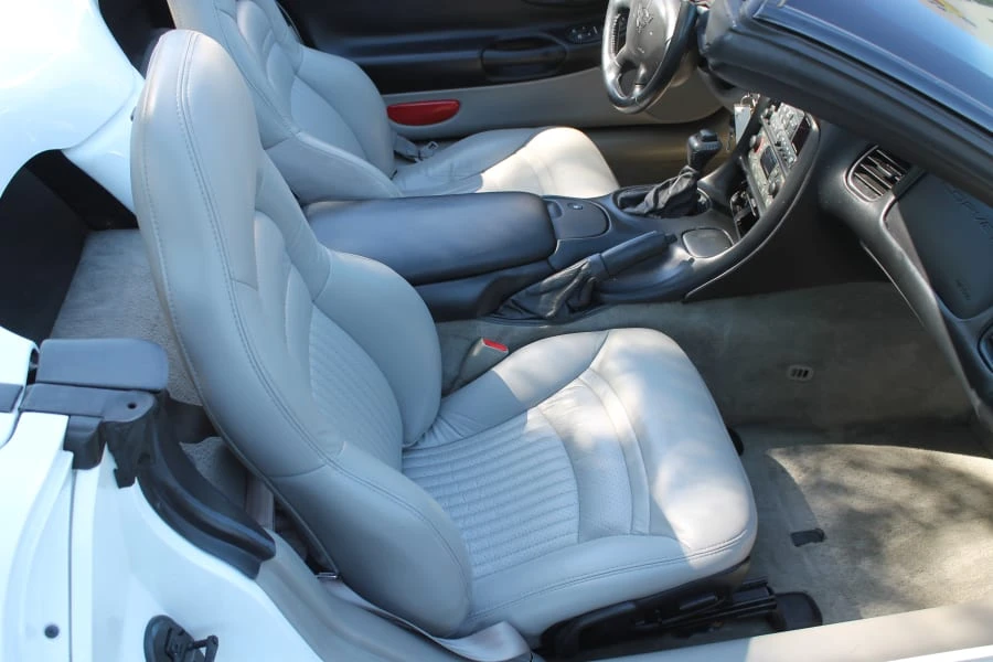 2000 Chevrolet Corvette C5 - Image 3 of 12