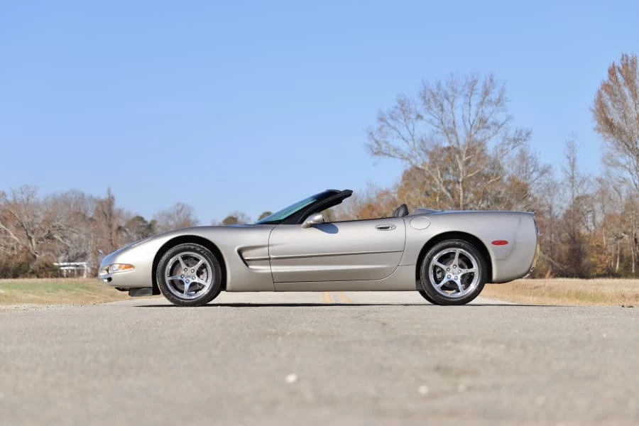 2000 Chevrolet Corvette C5 - Image 2 of 31