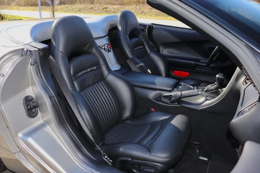 2000 Chevrolet Corvette C5 - Image 19 of 31