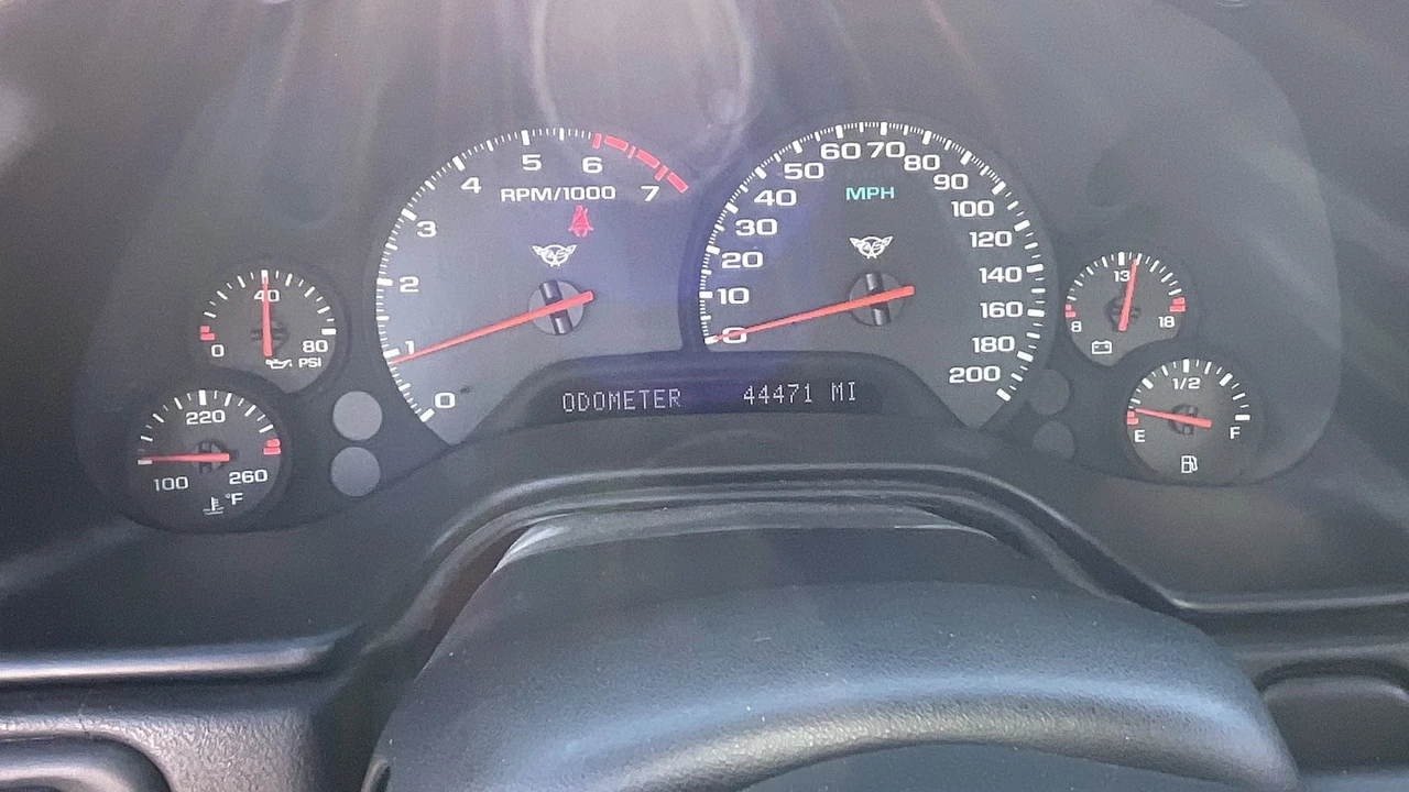 2000 Chevrolet Corvette C5 - Image 11 of 14