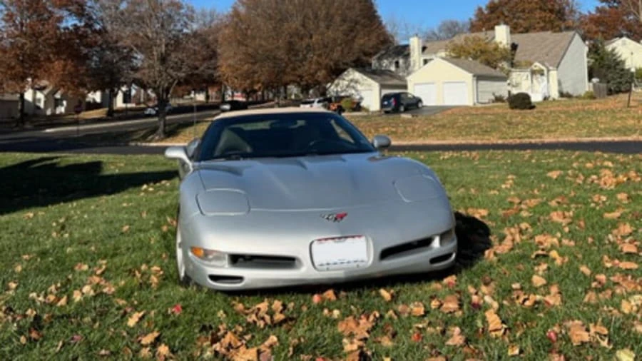 2000 Chevrolet Corvette C5 - Image 2 of 5