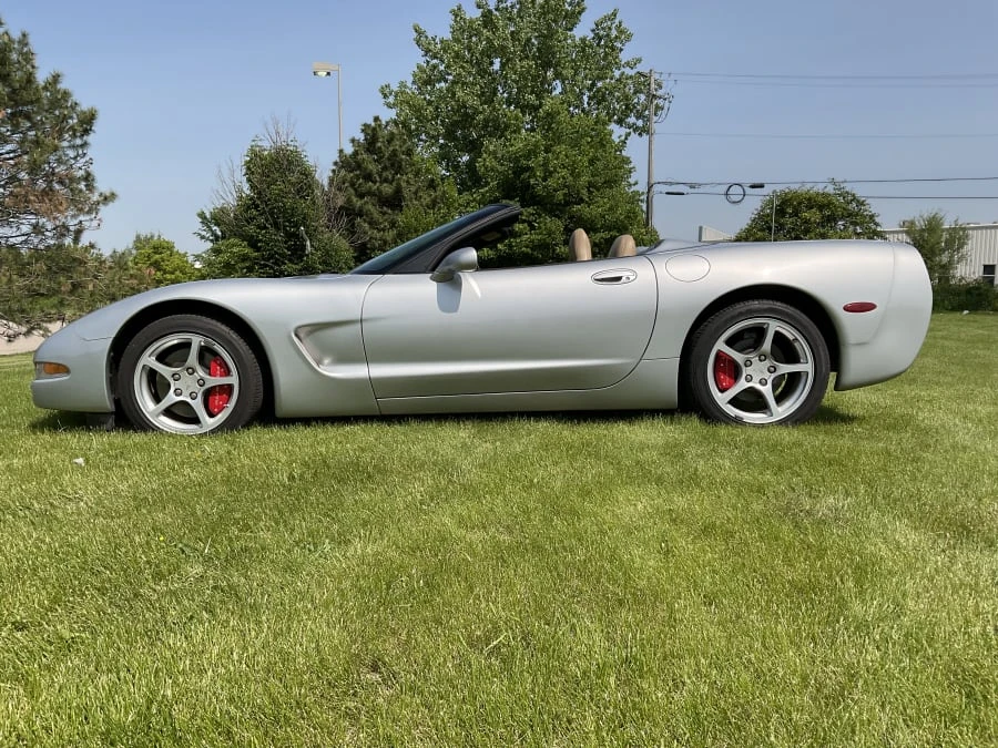 2000 Chevrolet Corvette C5 - Image 2 of 13