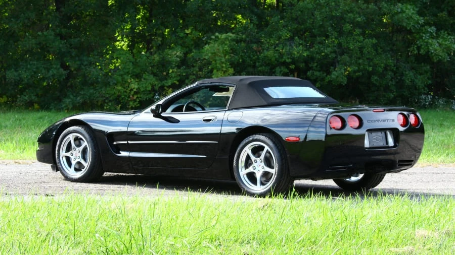 2000 Chevrolet Corvette C5 - Image 19 of 23