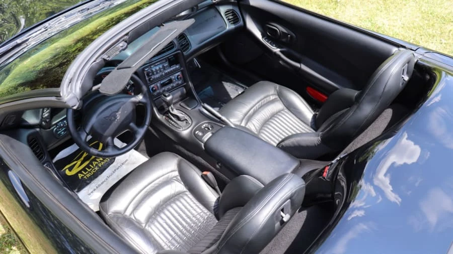 2000 Chevrolet Corvette C5 - Image 5 of 31