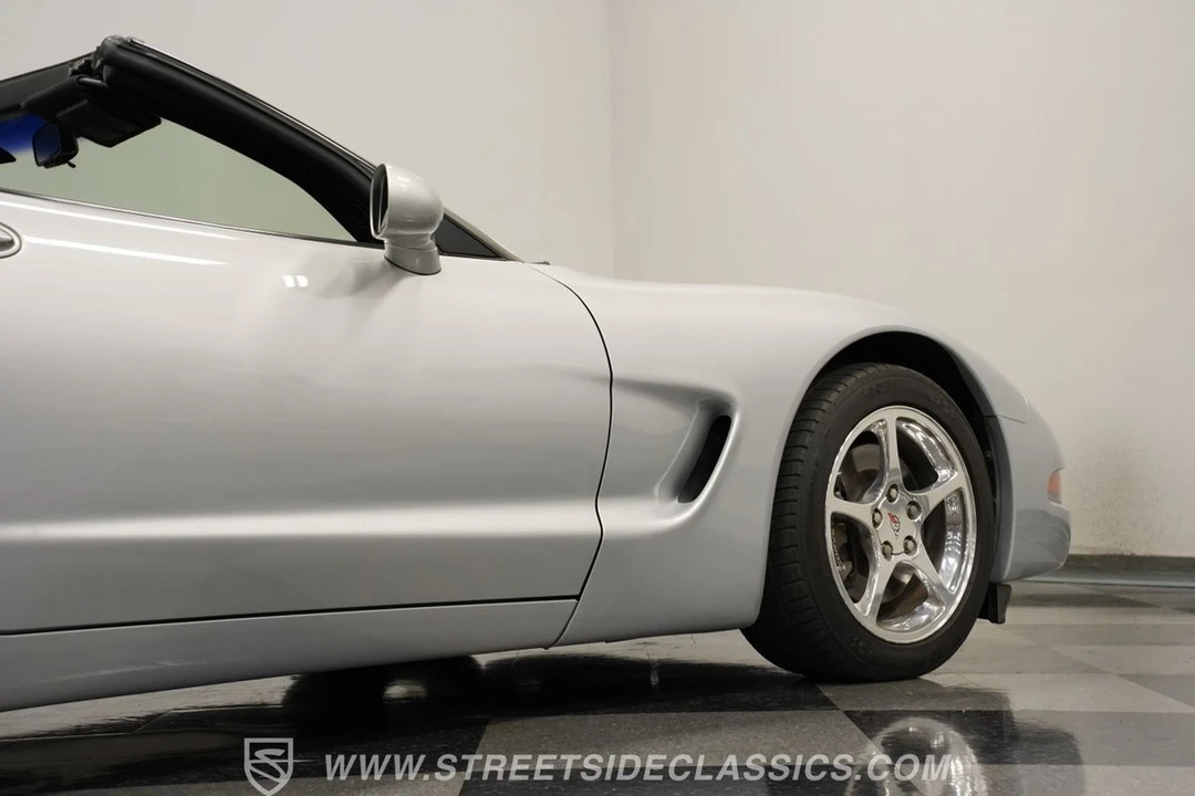 2000 Chevrolet Corvette C5 - Image 28 of 31