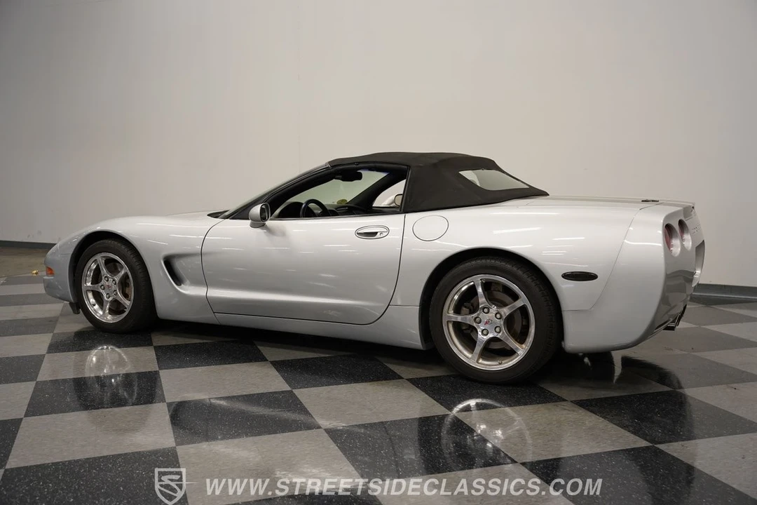 2000 Chevrolet Corvette C5 - Image 9 of 31