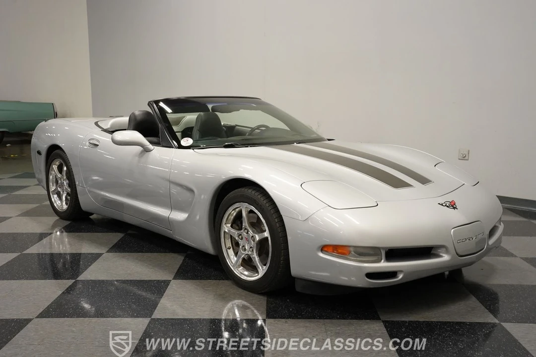 2000 Chevrolet Corvette C5 - Image 17 of 31