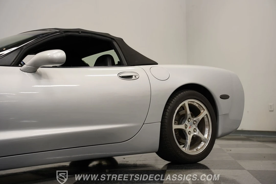 2000 Chevrolet Corvette C5 - Image 22 of 31