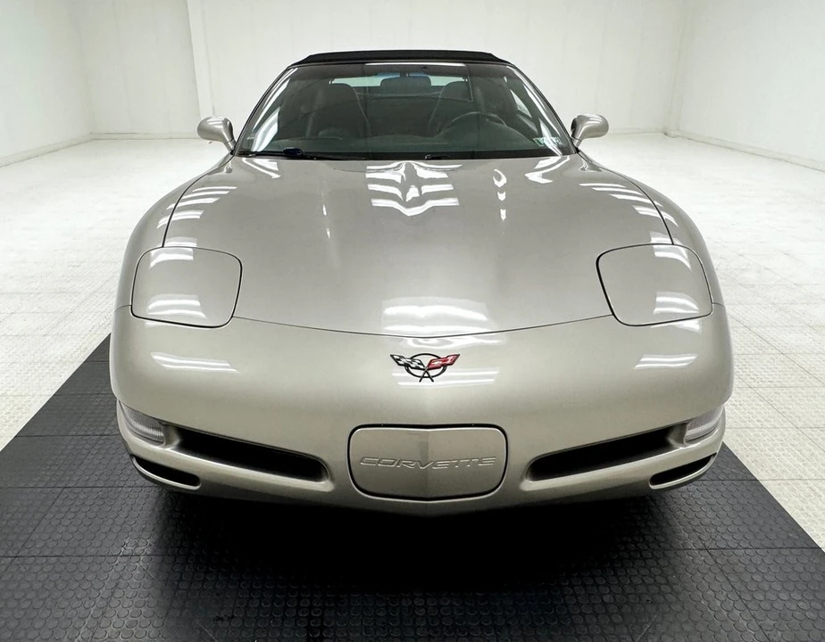 2000 Chevrolet Corvette C5 - Image 11 of 21