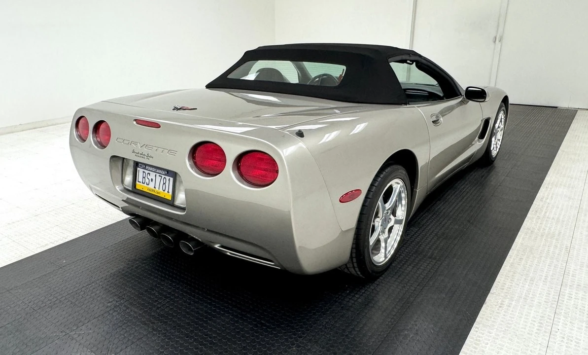 2000 Chevrolet Corvette C5 - Image 8 of 12