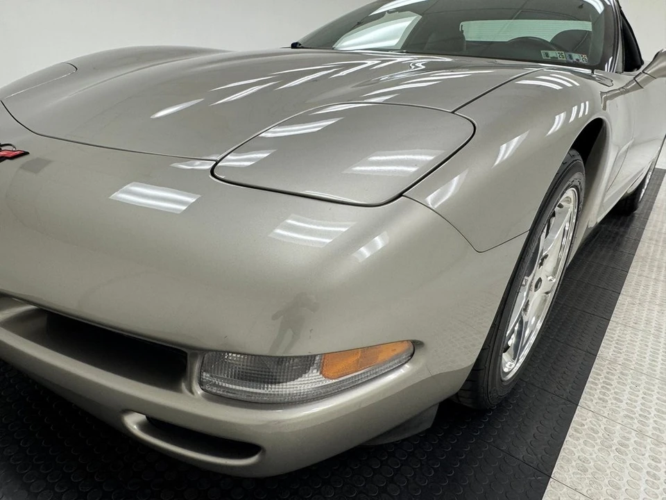 2000 Chevrolet Corvette C5 - Image 13 of 21