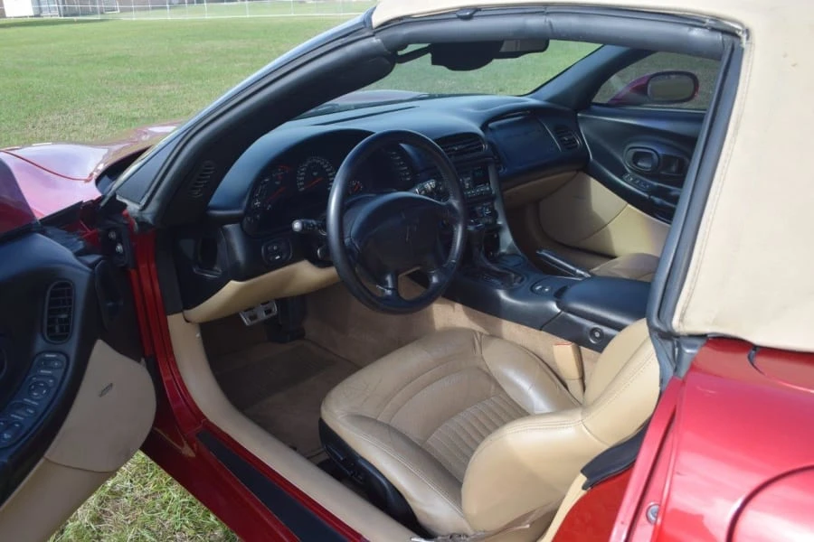 2000 Chevrolet Corvette C5 - Image 2 of 6