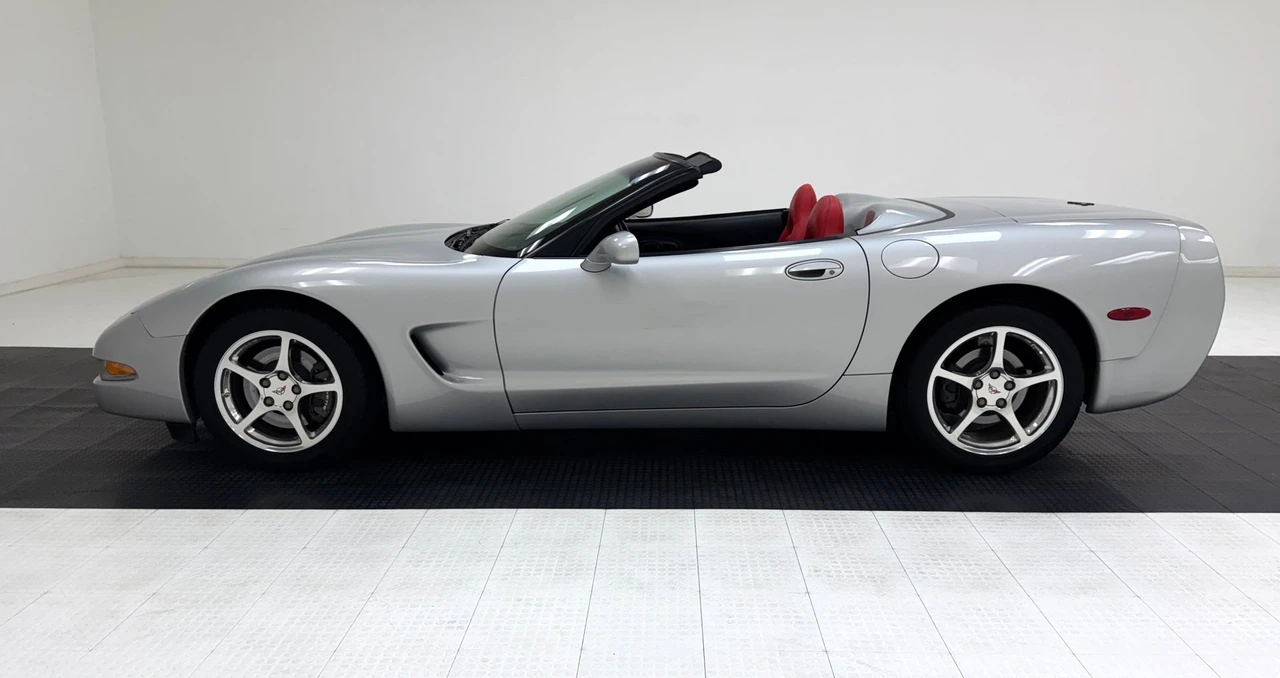 2000 Chevrolet Corvette C5 - Image 4 of 31