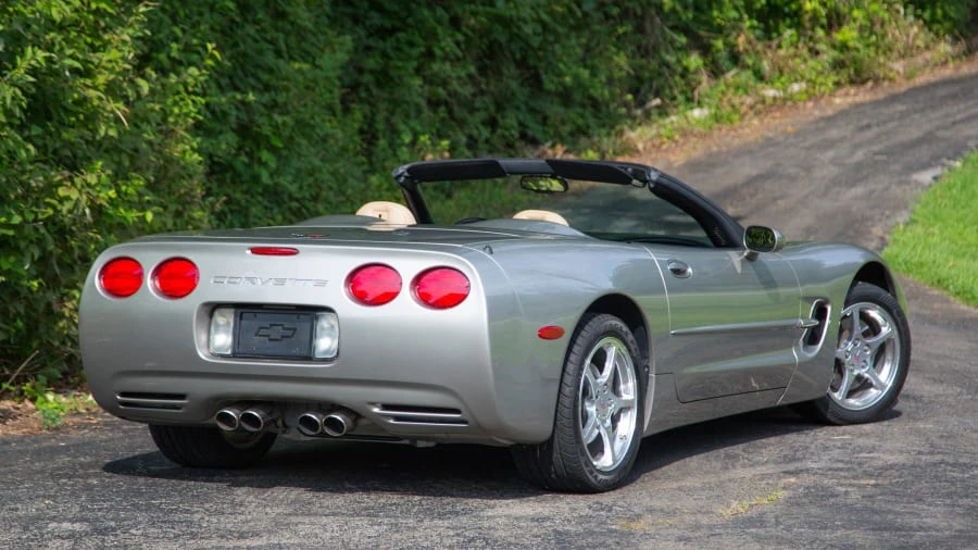 2000 Chevrolet Corvette C5 - Image 3 of 12