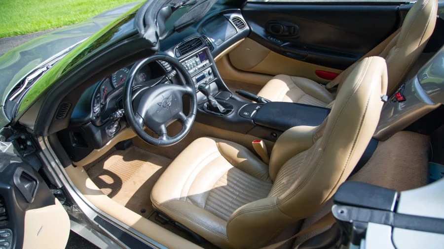 2000 Chevrolet Corvette C5 - Image 4 of 12