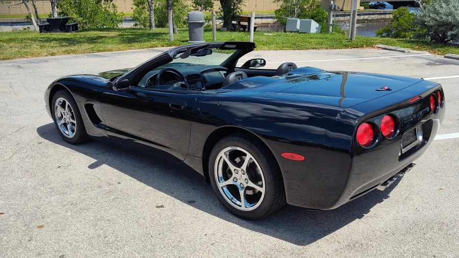 2000 Chevrolet Corvette C5 - Image 5 of 17