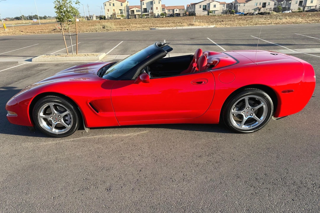 2000 Chevrolet Corvette C5 - Image 3 of 31