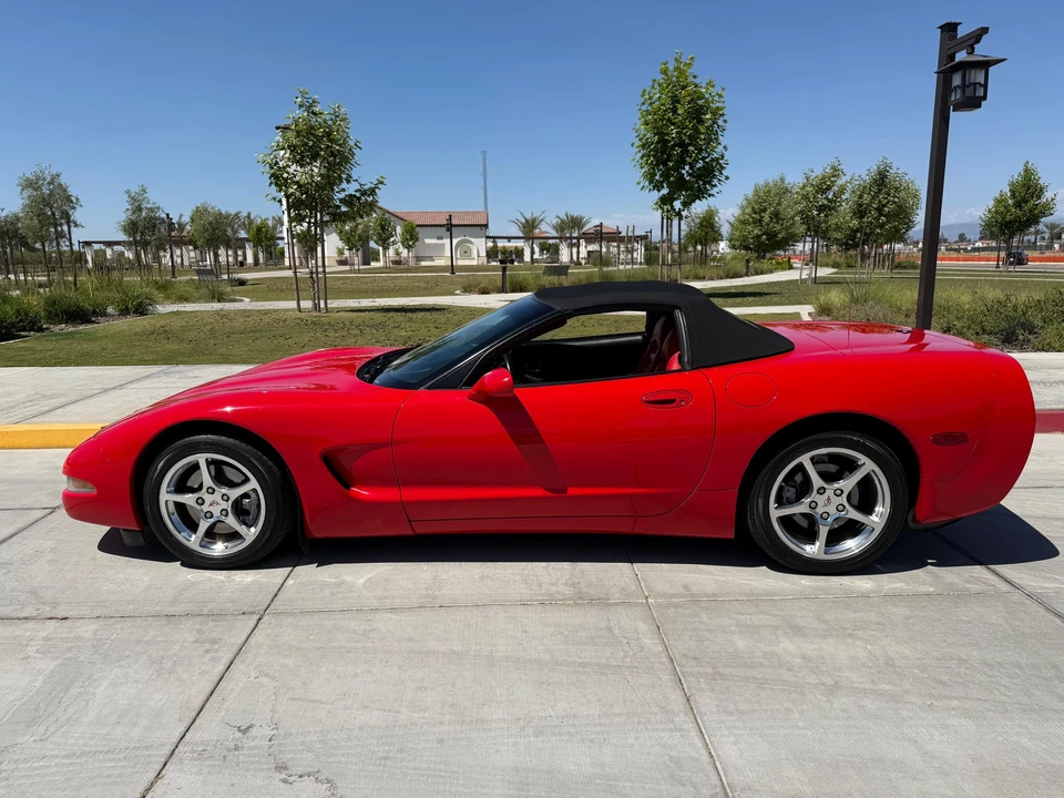 2000 Chevrolet Corvette C5 - Image 12 of 31
