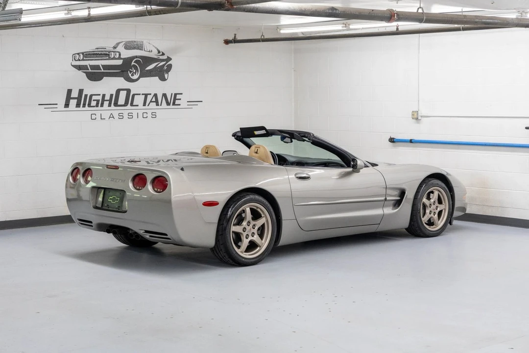 2000 Chevrolet Corvette C5 - Image 4 of 31