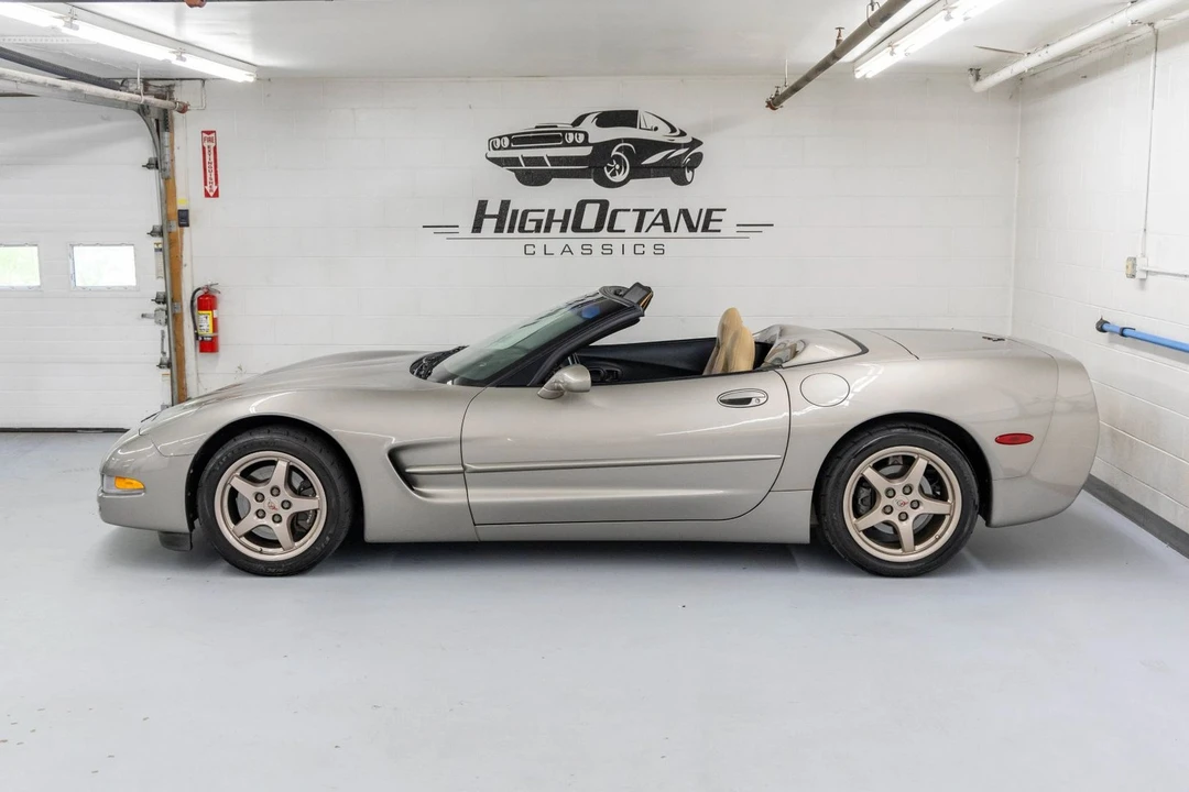 2000 Chevrolet Corvette C5 - Image 3 of 31