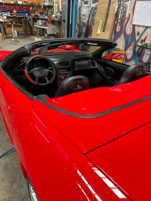 2000 Chevrolet Corvette C5 - Image 2 of 9