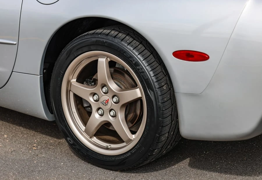 2000 Chevrolet Corvette C5 - Image 19 of 31
