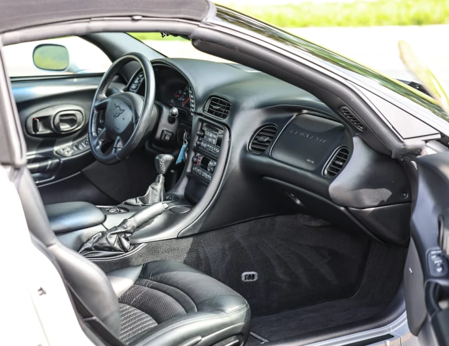 2000 Chevrolet Corvette C5 - Image 24 of 31