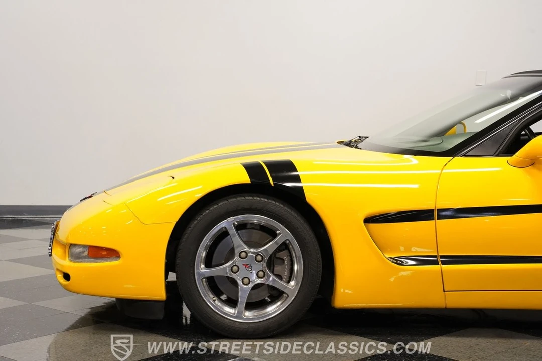 2000 Chevrolet Corvette C5 - Image 25 of 31