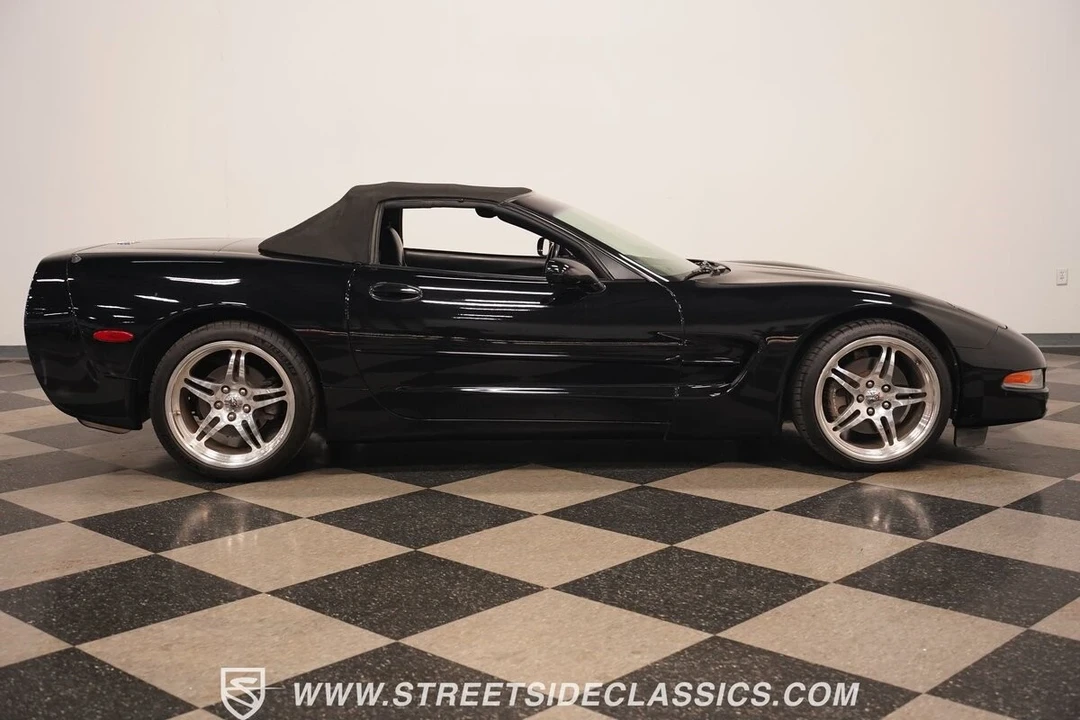 2000 Chevrolet Corvette C5 - Image 18 of 21
