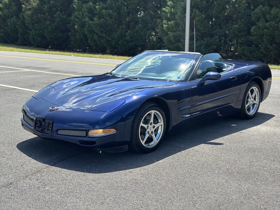 2000 Chevrolet Corvette C5 - Image 2 of 31