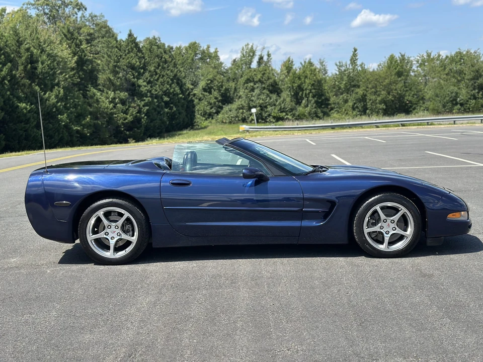 2000 Chevrolet Corvette C5 - Image 8 of 31