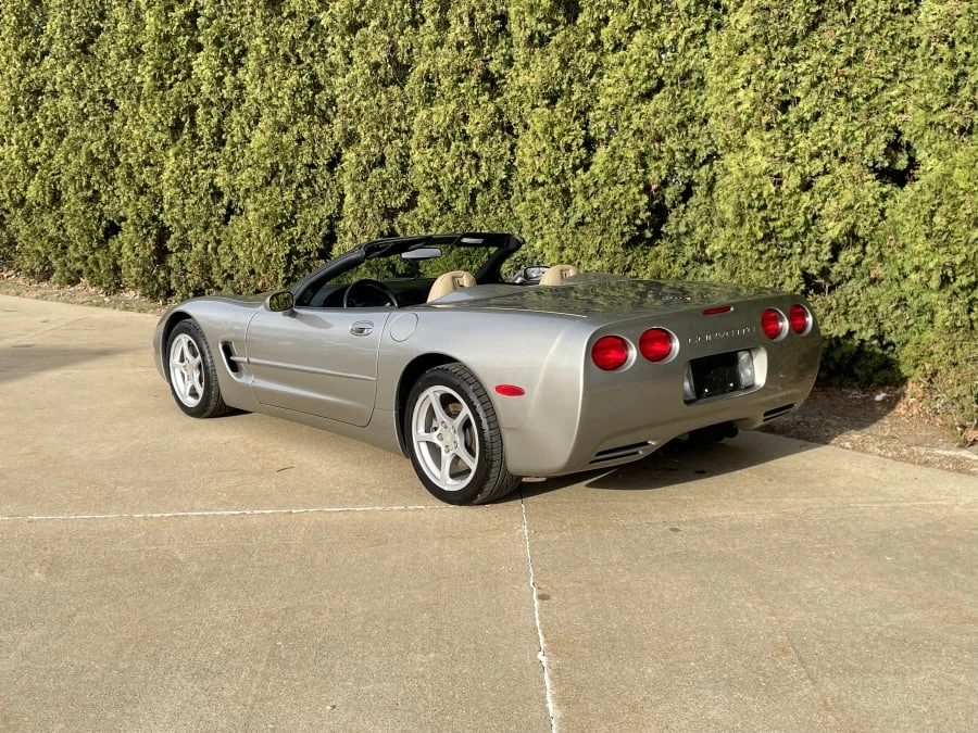 2000 Chevrolet Corvette C5 - Image 10 of 25
