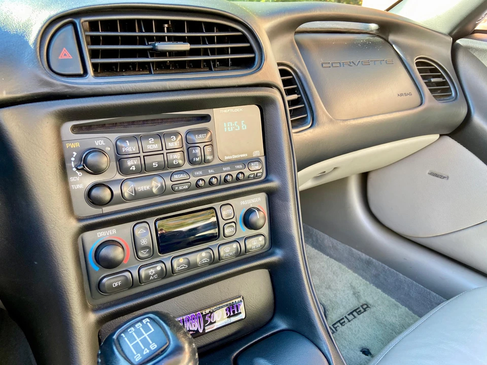 2000 Chevrolet Corvette C5 - Image 27 of 31
