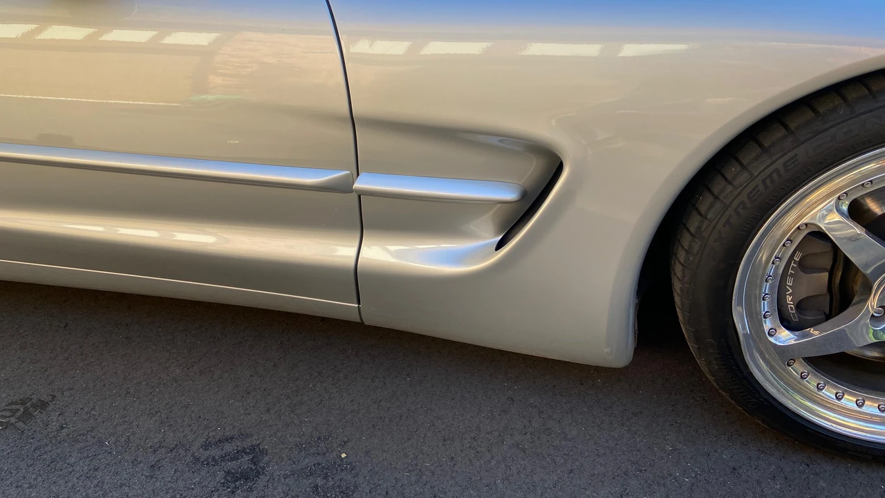 2000 Chevrolet Corvette C5 - Image 18 of 31