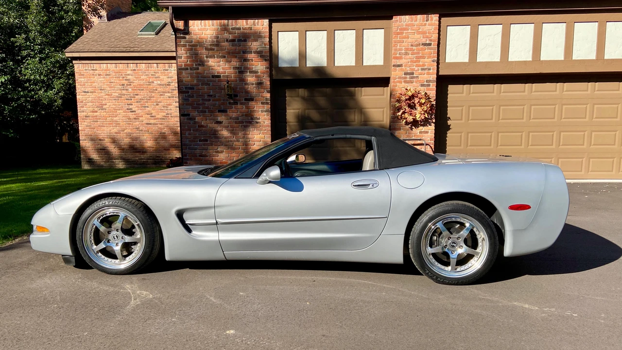 2000 Chevrolet Corvette C5 - Image 9 of 31