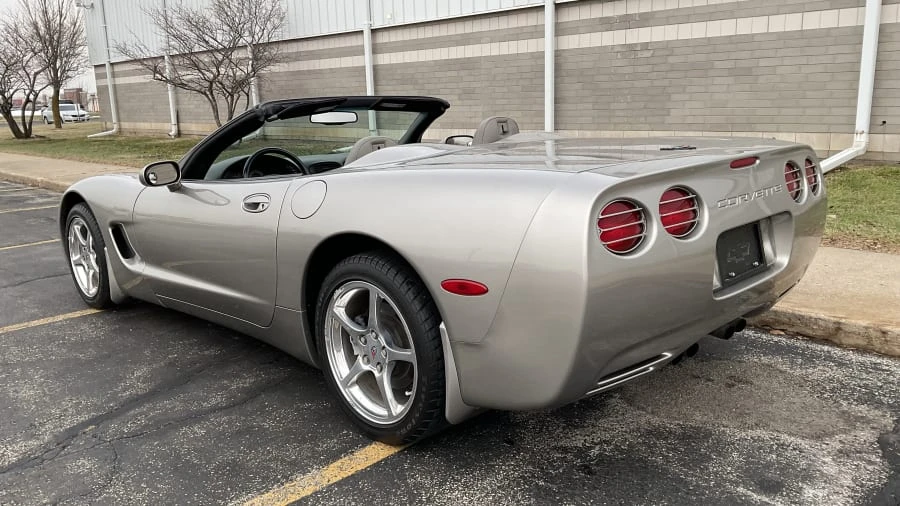 2000 Chevrolet Corvette C5 - Image 3 of 12
